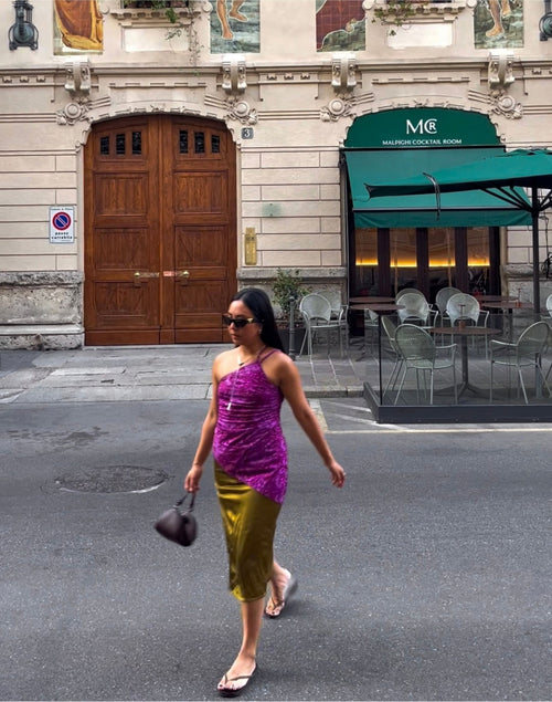 Daffodils Top - Open Back in Plum
